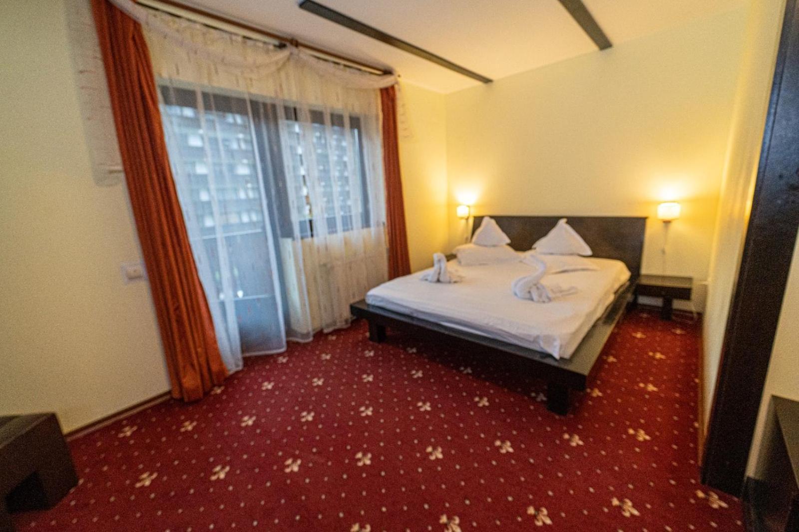 Casa Frent Hotel Predeal Kamer foto